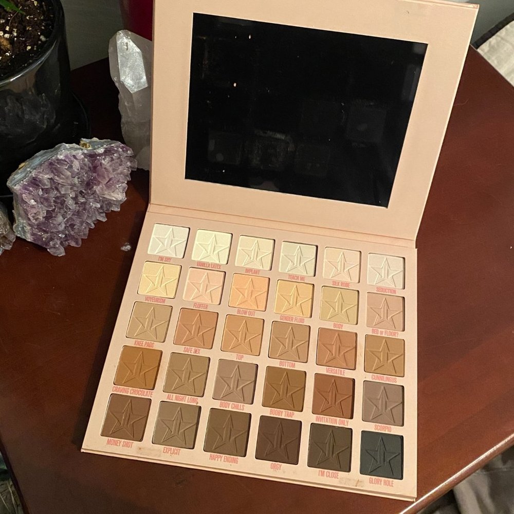 Jeffree Star Orgy Palette